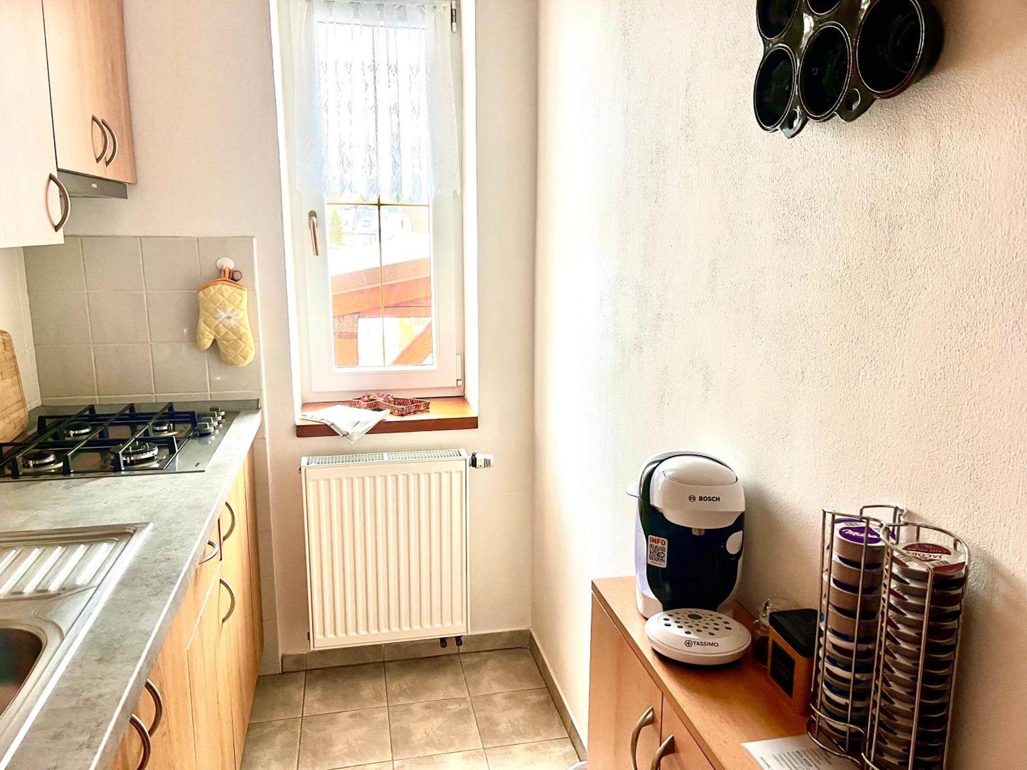 P&P Jicin Apartments - Soukrome 2-3 Luzkove Pokoje S Vlastni Kuchyni A Koupelnou מראה חיצוני תמונה